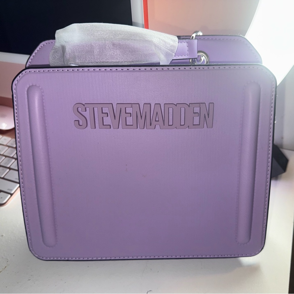 Steve Madden Lavender Messenger Bag